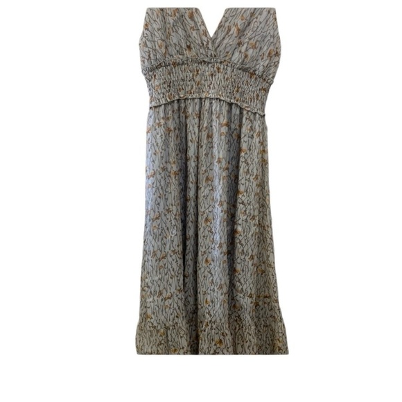 Umgee Dresses & Skirts - Um Gee dress v neck floral women's medium